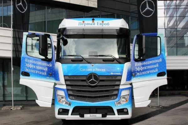 Mercedes-Benz Actros - лучший магистральный грузовик года!