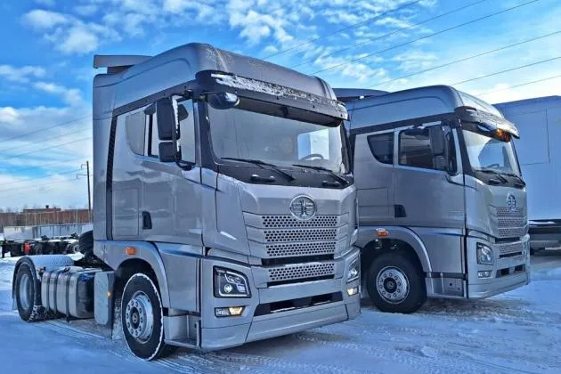 Как китайский тягач FAW JH6 переделали в FAW Oryx для России