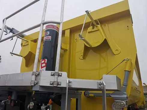 Самосвальный полуприцеп Grunwald Gr.Ti31-SH-SI-1220 с кузовом 31 куб. м