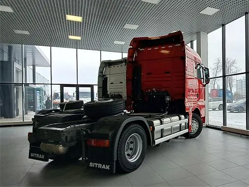 Седельный тягач SITRAK C7H MAX 4Х2 с АКПП и ретардером ADR | цвет кабины Красный