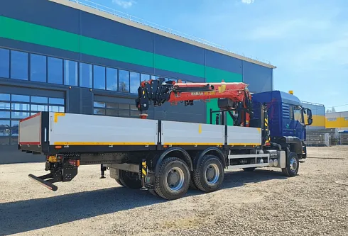 Автомобиль бортовой SITRAK 480 л.с. 6x6 с КМУ ИНМАН ИТ 200