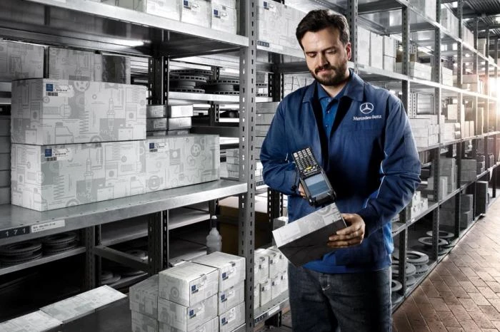 Запасные части для грузовой техники Mercedes-Benz