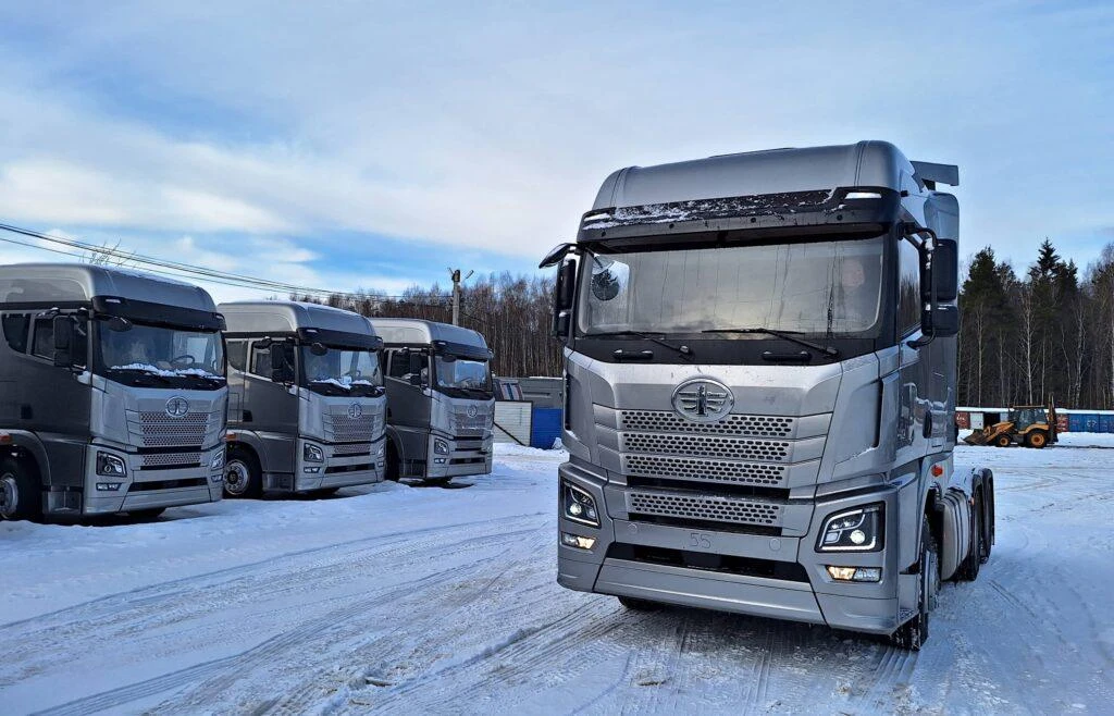 тягач FAW ORYX 4х2