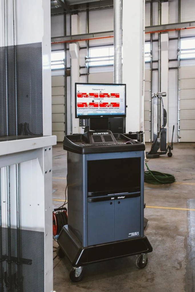 Hunter HTAMB-HD развал-схождения для тягачей и прицепов в МБ Тракс СПб