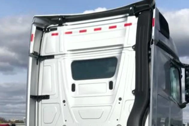 Китайский Mercedes-Benz Actros