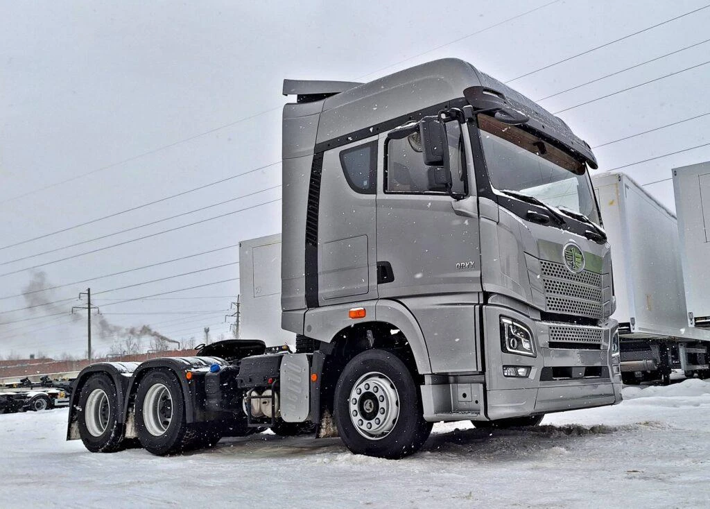 тягач FAW ORYX 4х2