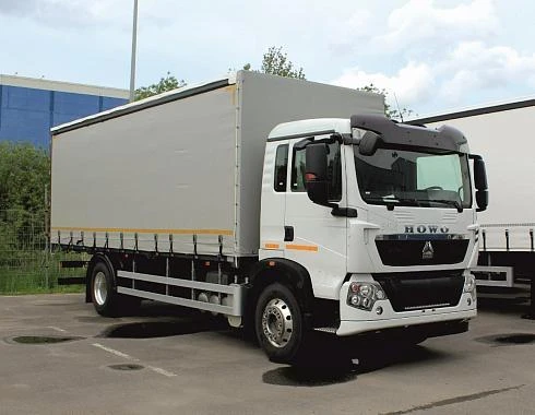 Автомобиль бортовой с тентом Howo T5G 4x2, 280 л.с. с АКПП