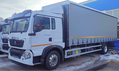 Автомобиль бортовой с тентом HOWO T5G 4×2, 280 л.с. АКПП