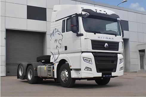 Седельный тягач SITRAK С7Н 6Х2 с АКПП, задней пневмой и ретардером в белом цвете