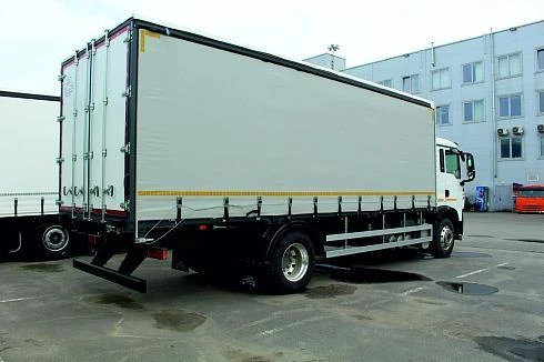 Автомобиль бортовой с тентом Howo T5G 4x2, 280 л.с. с АКПП