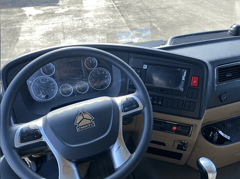 Автомобиль бортовой HOWO T5G 326 л.с. 6x4 с КМУ SUNHUNK К238