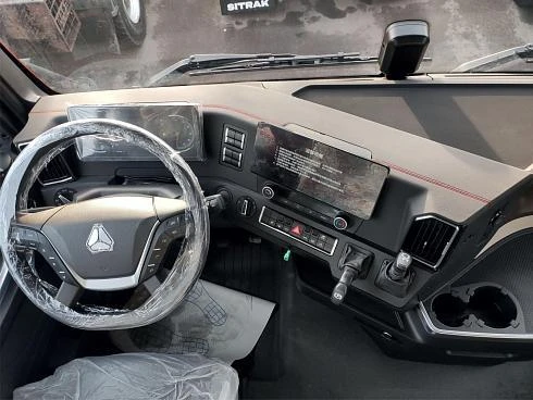 Седельный тягач SITRAK C7H MAX 4Х2 с АКПП и ретардером ADR | цвет кабины Красный