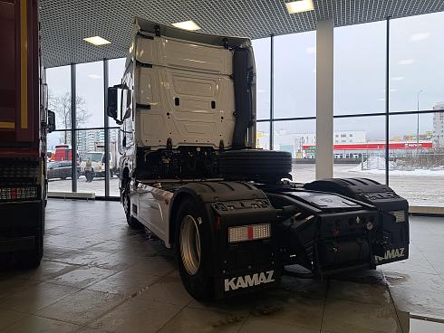 Седельный тягач KAMAZ-54901-70011-AA High-Tech | КАМАЗ High-Tech